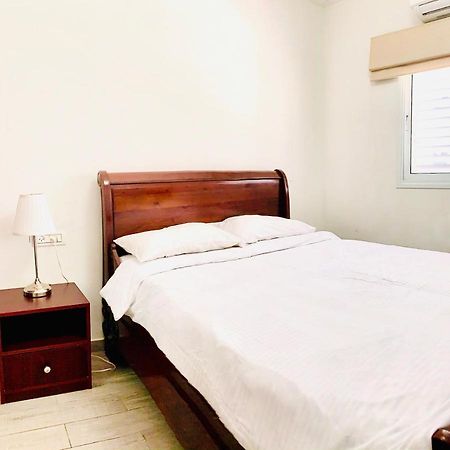 Royal Lea Apartmens Netánja Kültér fotó