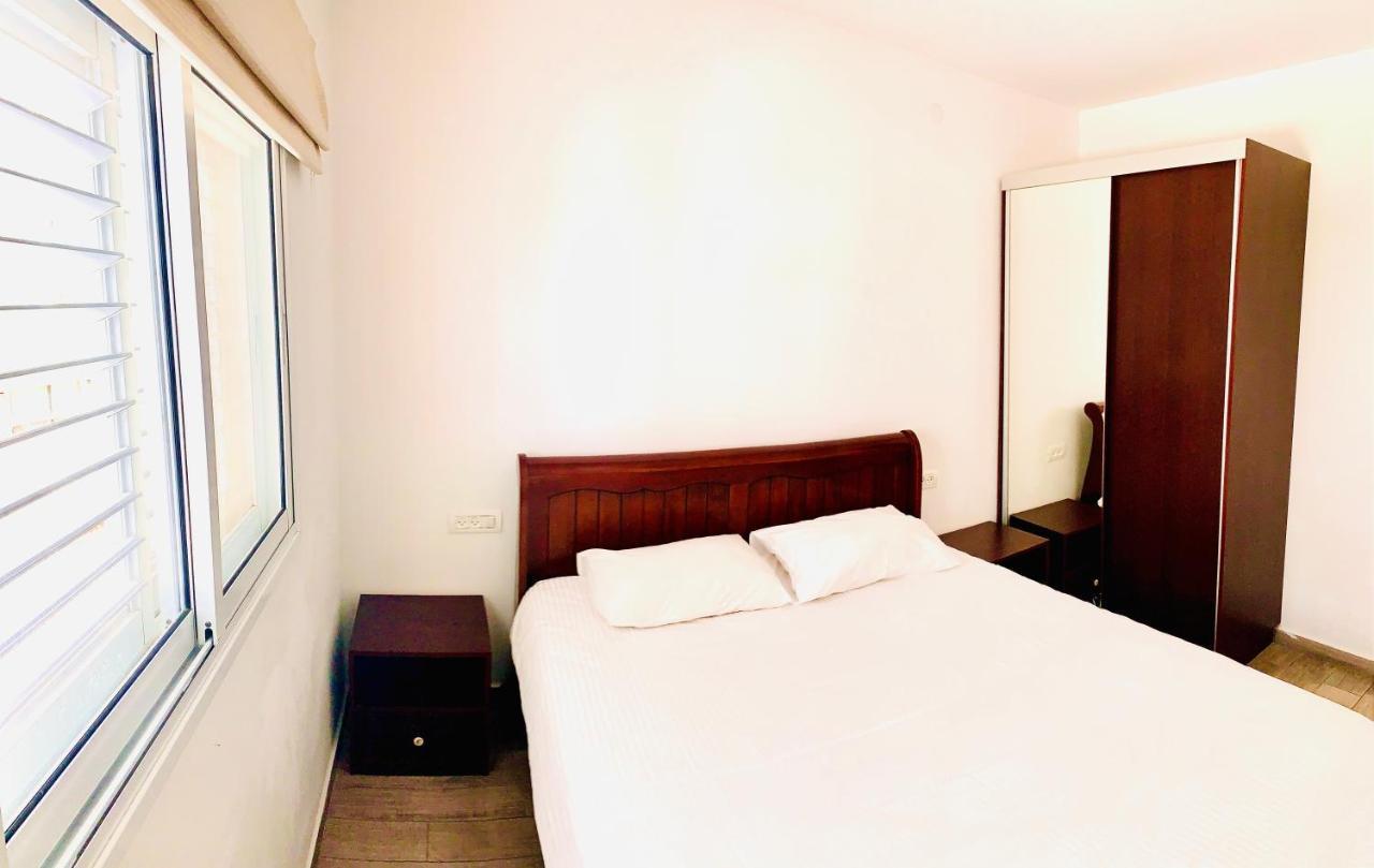 Royal Lea Apartmens Netánja Kültér fotó