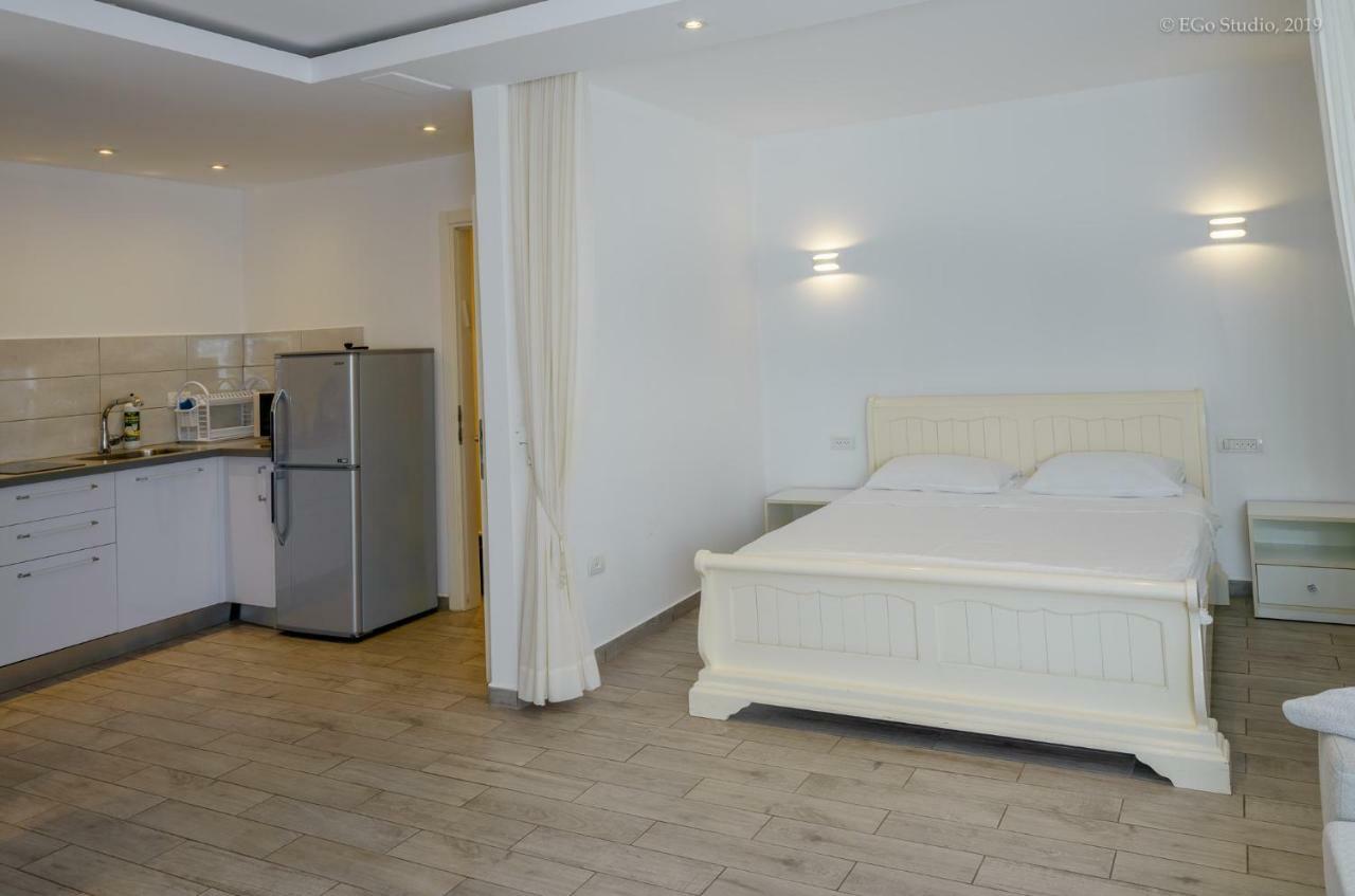 Royal Lea Apartmens Netánja Kültér fotó